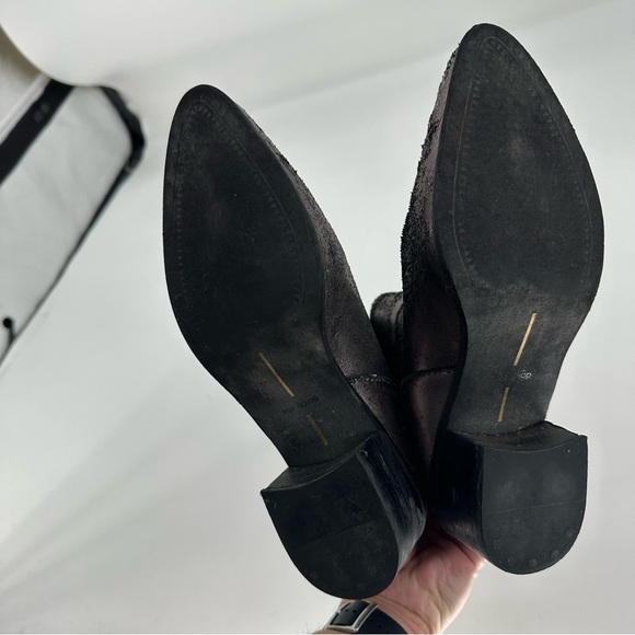 Dolce Vita Metallic Silver Ankle Boot Distressed Size 8 - Picture 7 of 7